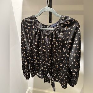 Like new Eclair silky long sleeve floral blouse cut out and tie in the front